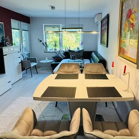 City Apartment Varna Apartment Warna