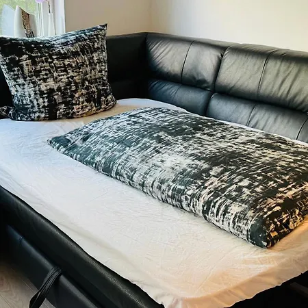 City Apartment Varna Апартамент *